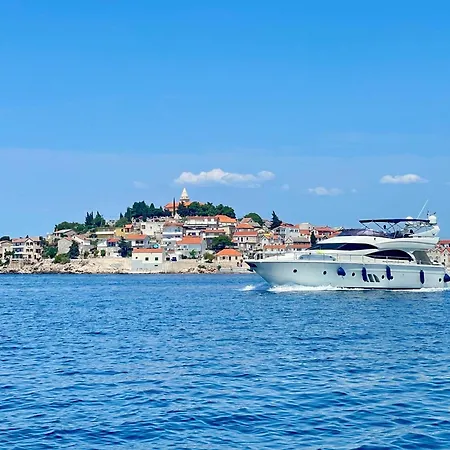 Sunshine Deluxe 80m2 With Pool, 50 M2 Garden Lounge And Outdoor Space