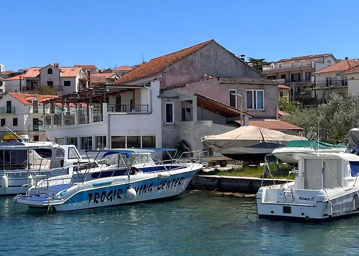 Lejlighed Sunshine Deluxe 80m2 With Pool, 50 M2 Garden Lounge And Outdoor Space