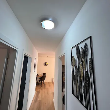 Sunshine Deluxe 80m2 With Pool, 50 M2 Garden Lounge And Outdoor Space * Trogir