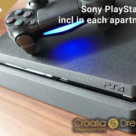 Sunshine Deluxe 80m2 With Pool, 50 M2 Garden Lounge And Outdoor Space Trogir