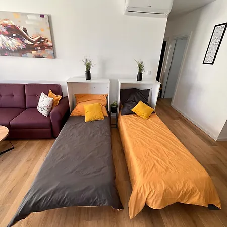 Apartament Sunshine Deluxe 80m2 With Pool, 50 M2 Garden Lounge And Outdoor Space *