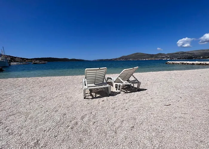 Sunshine Deluxe 80m2 With Pool, 50 M2 Garden Lounge And Outdoor Space * Τρογκίρ